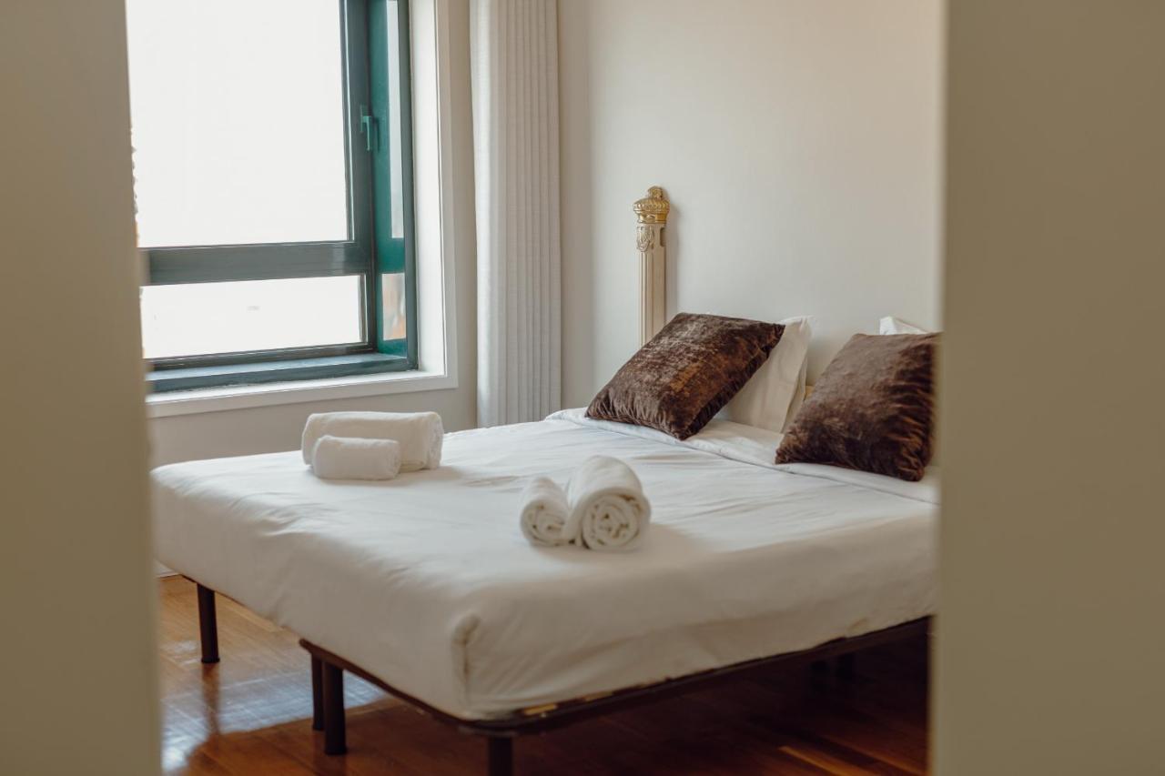 Downtown Grand Tower View By Vacationy Apartamento Porto Exterior foto