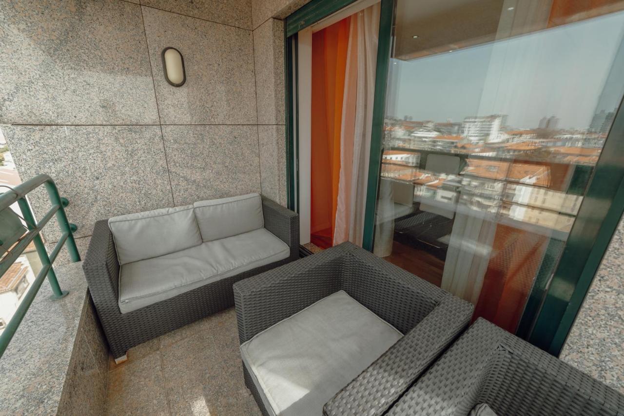 Downtown Grand Tower View By Vacationy Apartamento Porto Exterior foto