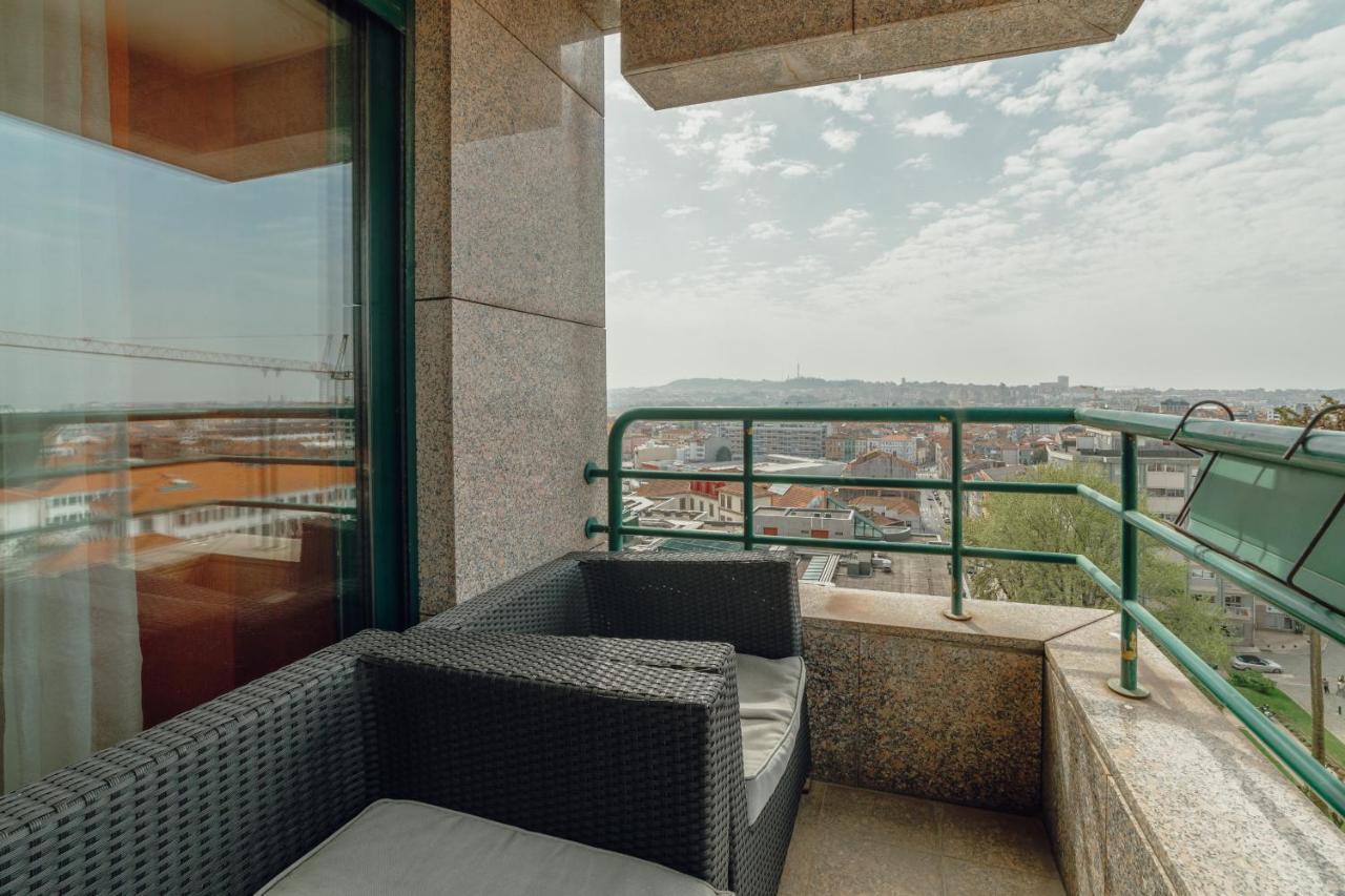 Downtown Grand Tower View By Vacationy Apartamento Porto Exterior foto
