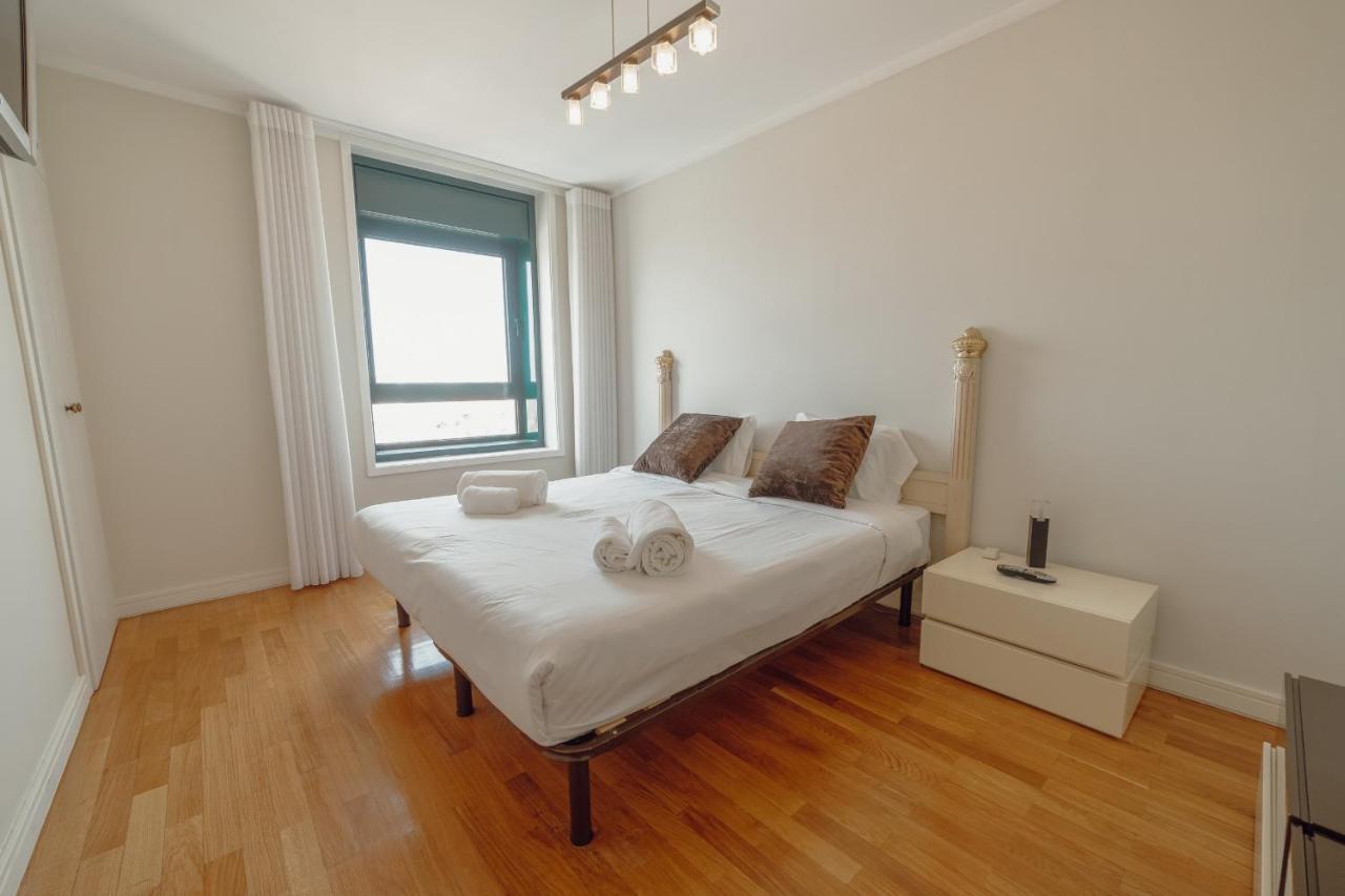 Downtown Grand Tower View By Vacationy Apartamento Porto Exterior foto